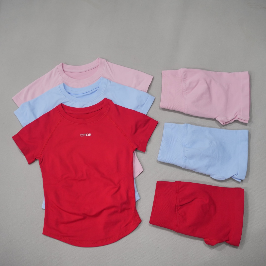 Sports Equipment Set - Женский бесшовный комплект для йоги DF